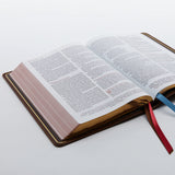 NKJV, Thinline Reference Bible, Large Print, Premium Goatskin Leather, Green, Premier Collection, Red Letter, Comfort Print: Holy Bible, New King James Version Thomas Nelson