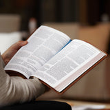 NKJV, Thinline Reference Bible, Large Print, Premium Goatskin Leather, Green, Premier Collection, Red Letter, Comfort Print: Holy Bible, New King James Version Thomas Nelson
