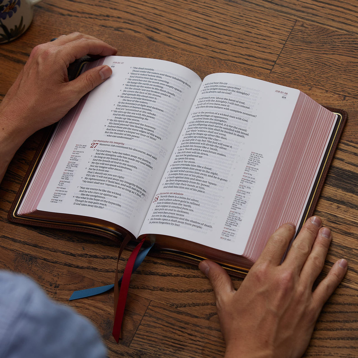 NKJV, Single-Column Reference Bible, Genuine Leather, Blue, Comfort Print: Holy Bible, New King James Version [Leather Bound] Thomas Nelson