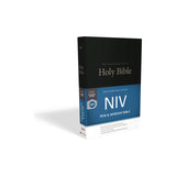 NIV, Pew and Worship Bible, Hardcover, Black, Comfort Print [Hardcover] Zondervan